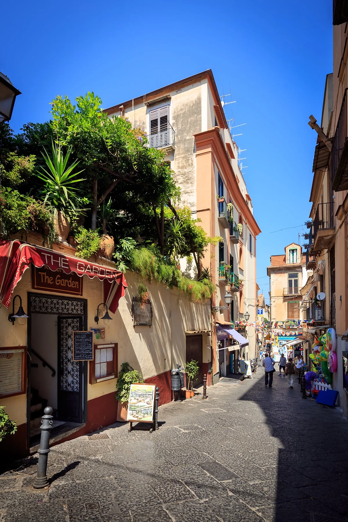 Yereum_Kim__Sorrento_2.jpg?type=w1200