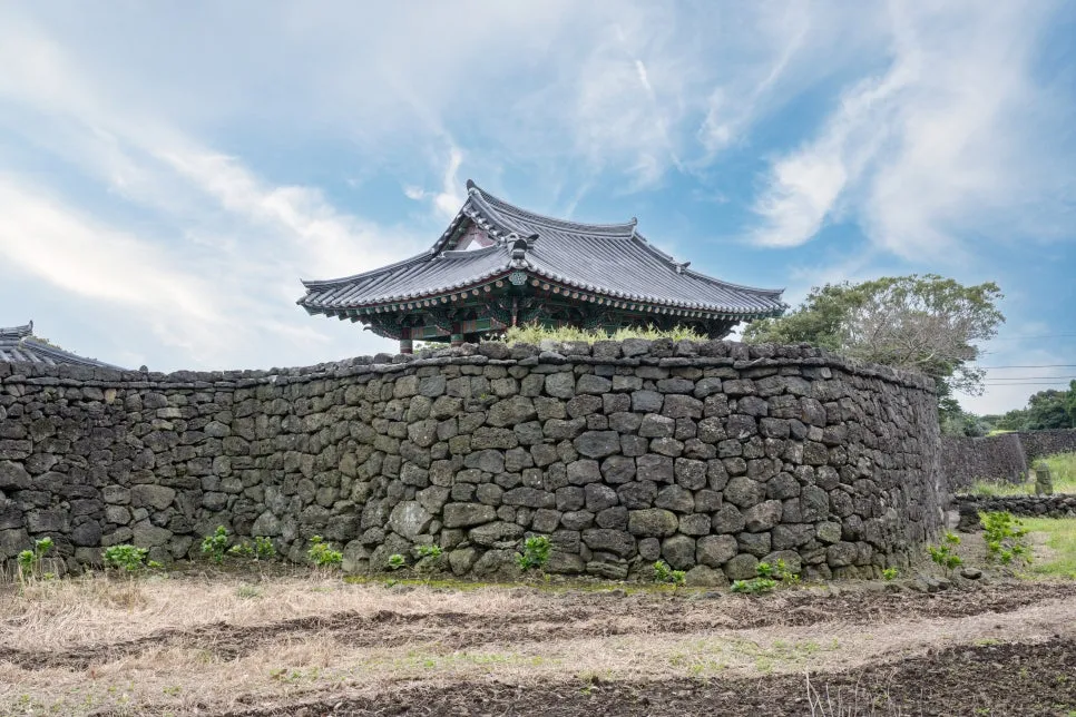 %EC%84%B1%EC%9D%8D%EB%AF%BC%EC%86%8D%EB%A7%88%EC%9D%84_(5).jpg?type=w966