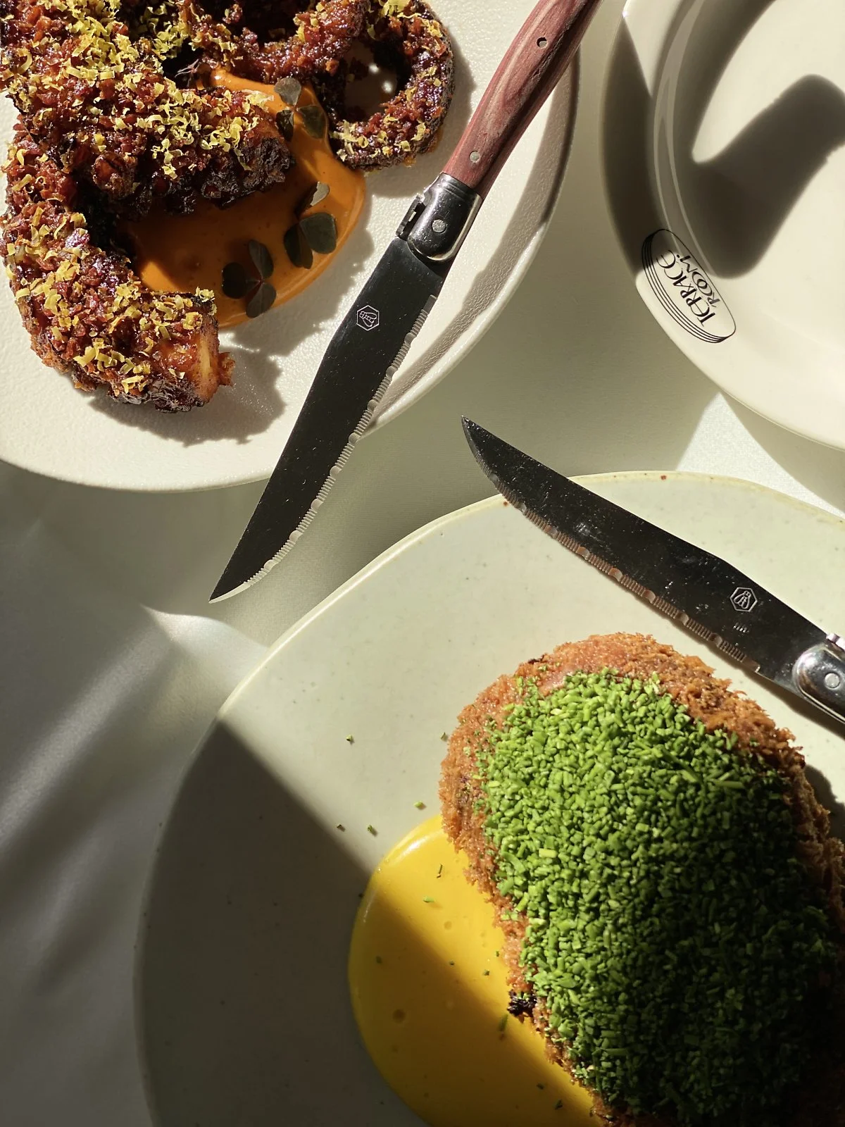 %ED%85%8C%EB%9D%BC%EC%8A%A4%EB%A3%B8_%281%29.jpg?type=w1200