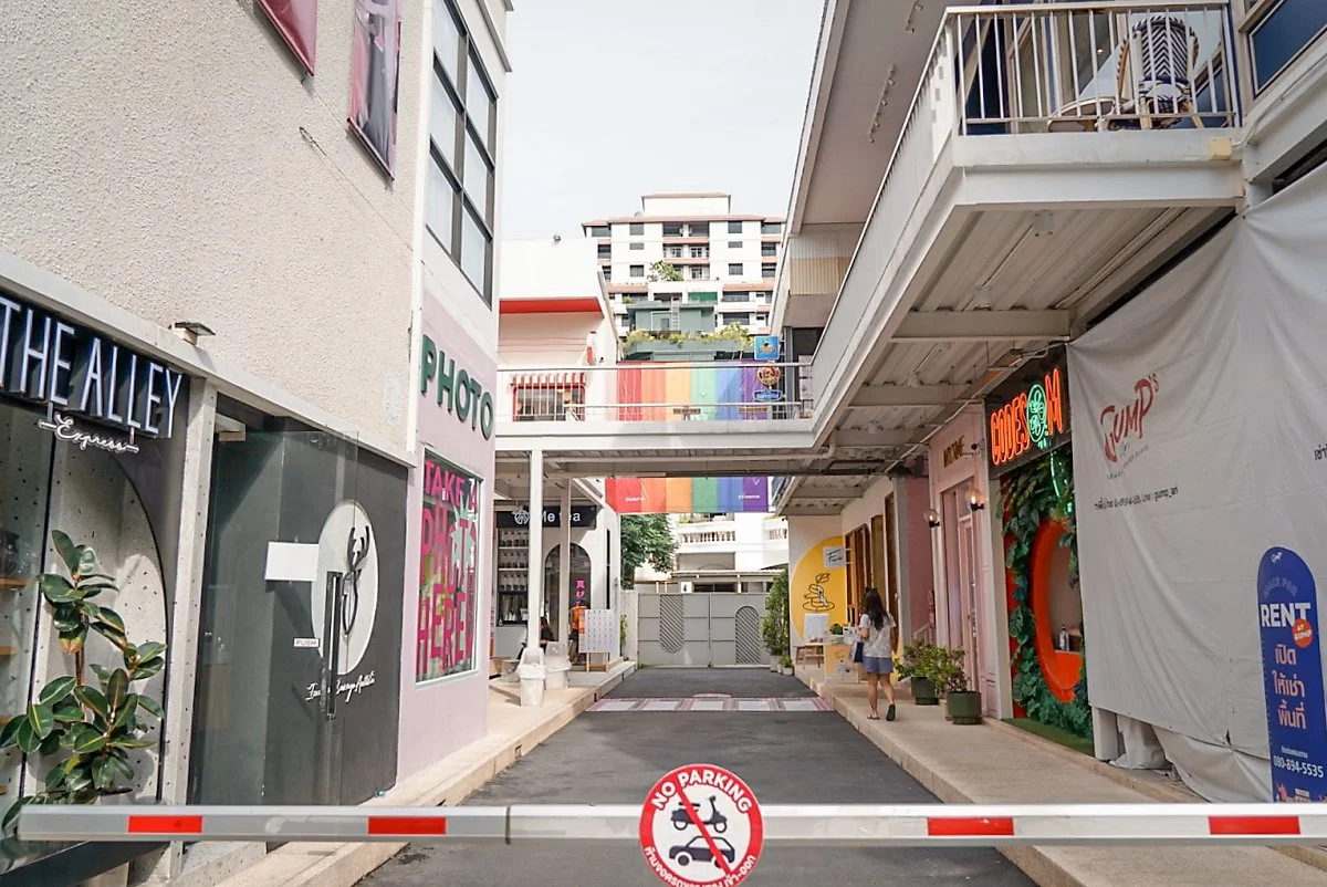 %EA%B2%80%ED%94%8402.jpg?type=w1200