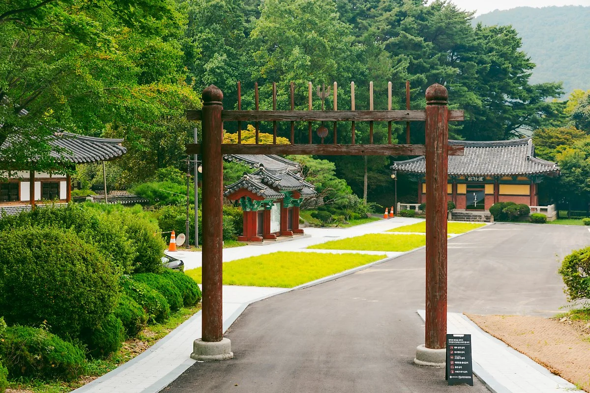 d_%EC%B6%A9%EC%9E%A5%EC%82%AC_4.jpg?type=w1200