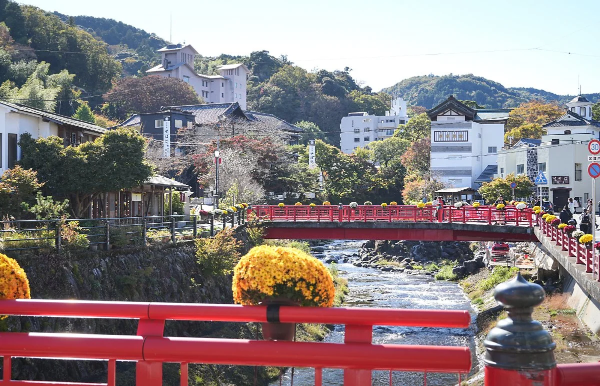 %EC%8A%88%EC%A0%A0%EC%A7%80_%EC%98%A8%EC%B2%9C%EB%A7%88%EC%9D%84_%281%29.jpg?type=w1200