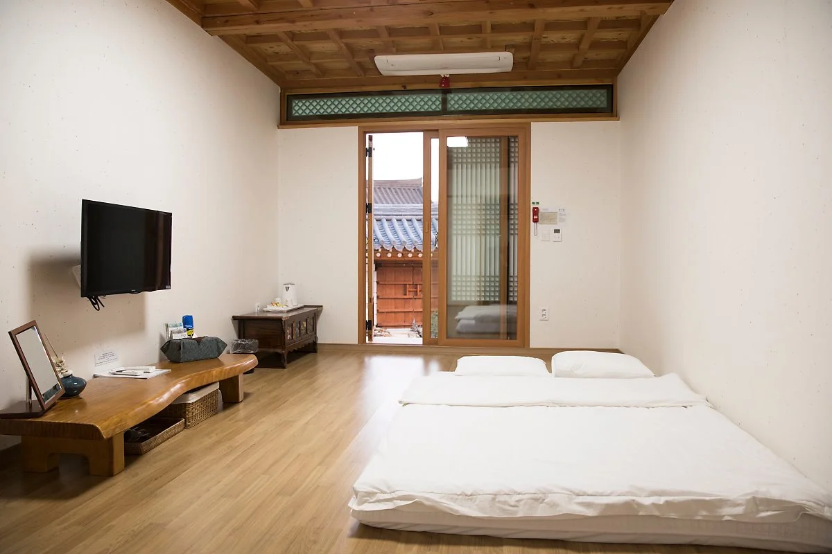 %EC%B2%AD%EA%B3%B5%ED%95%9C%EC%98%A5%283%29.jpg?type=w1200