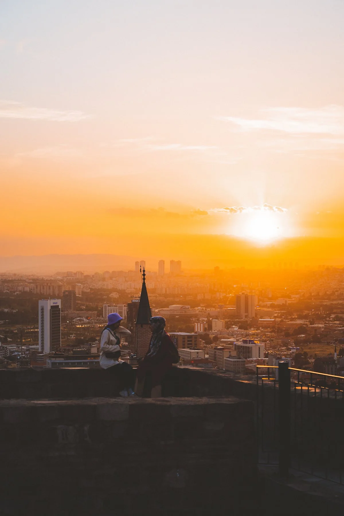 %EC%95%99%EC%B9%B4%EB%9D%BC_%EC%84%B1_%282%29.jpg?type=w1200