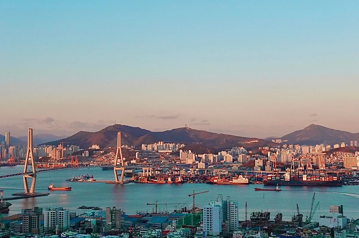 03._%EC%8B%A0%EA%B8%B0%EC%82%B0%EC%97%85%EC%97%90%EC%84%9C_%EB%B0%94%EB%9D%BC%EB%B3%B8_%EB%B6%80%EC%82%B0%ED%95%AD.jpg?type=w1200