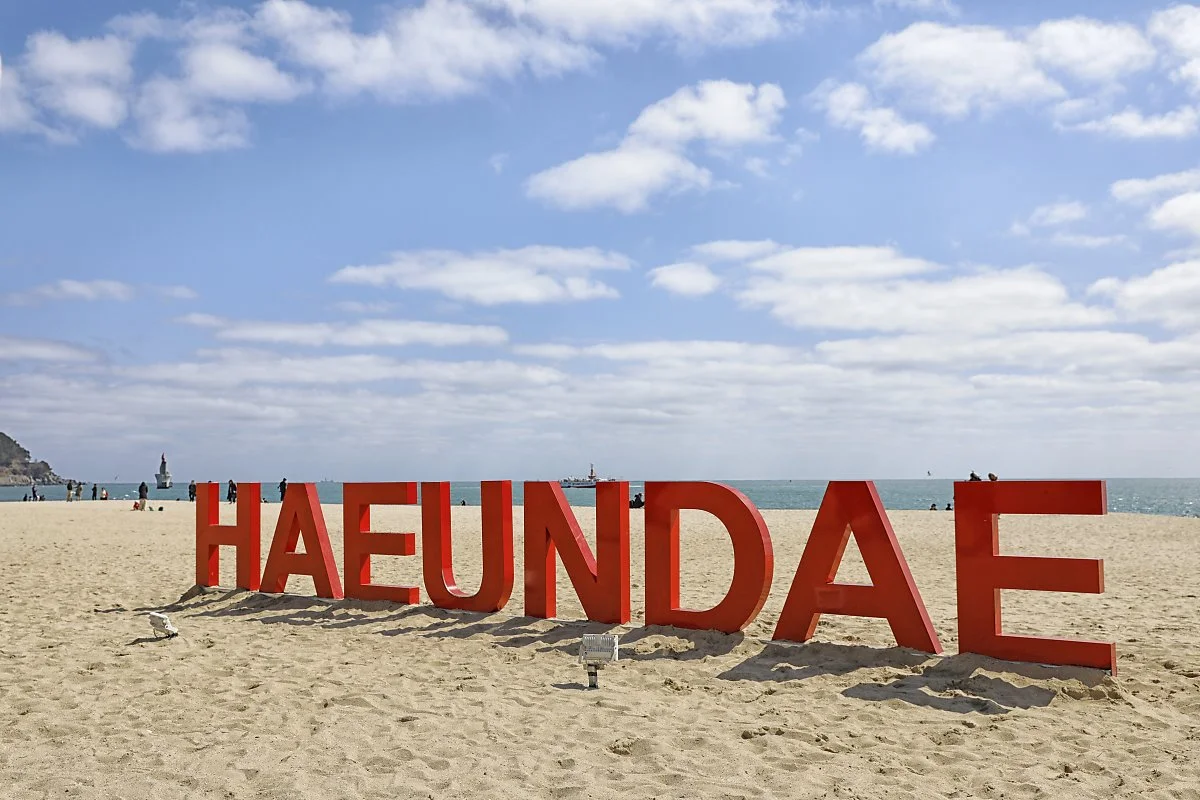 %EC%BD%94%EC%98%A4%EB%A1%B1%EC%94%A8%ED%81%B4%EB%9D%BC%EC%9A%B0%EB%93%9C%ED%98%B8%ED%85%94%282%29.jpg?type=w1200