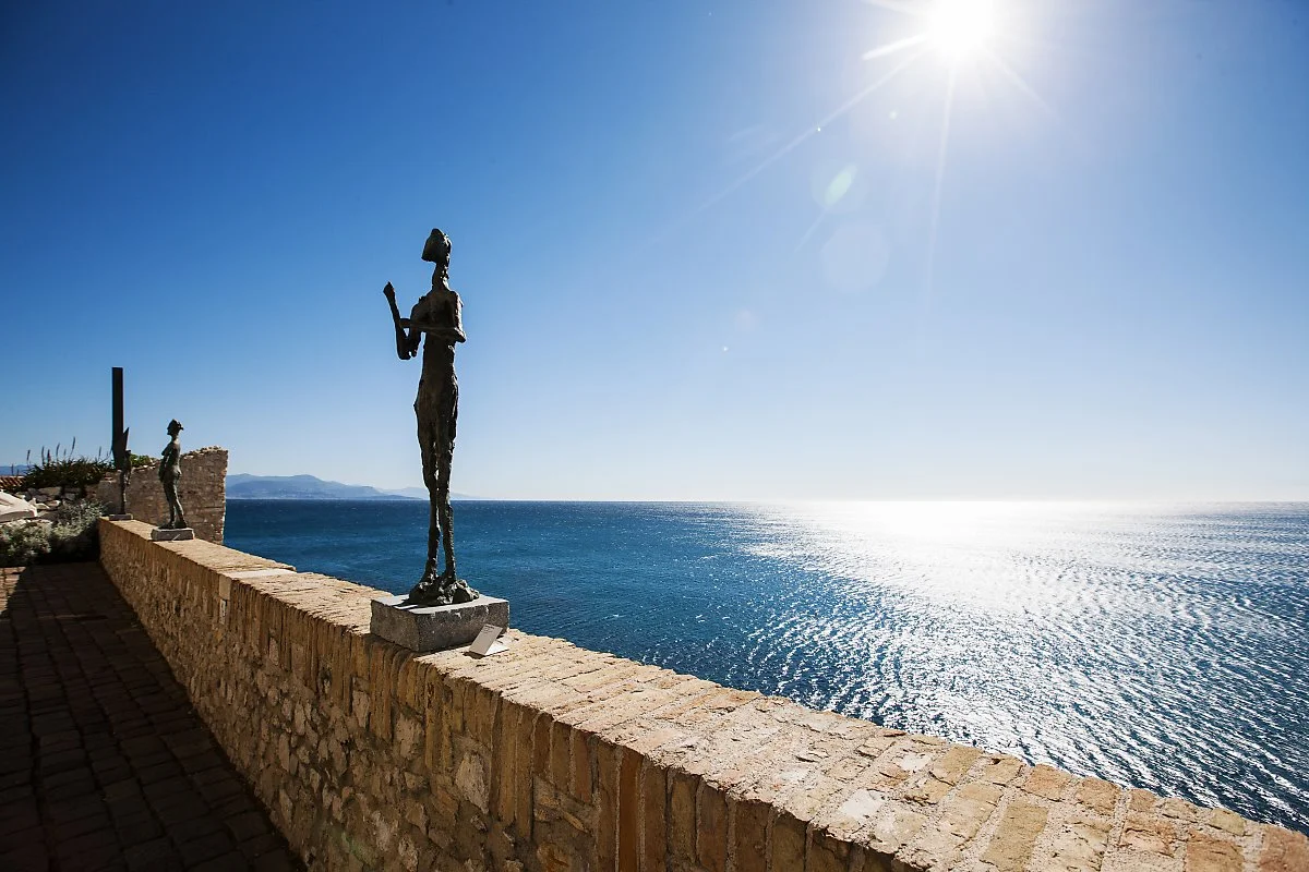 _SIN8196.jpg?type=w1200