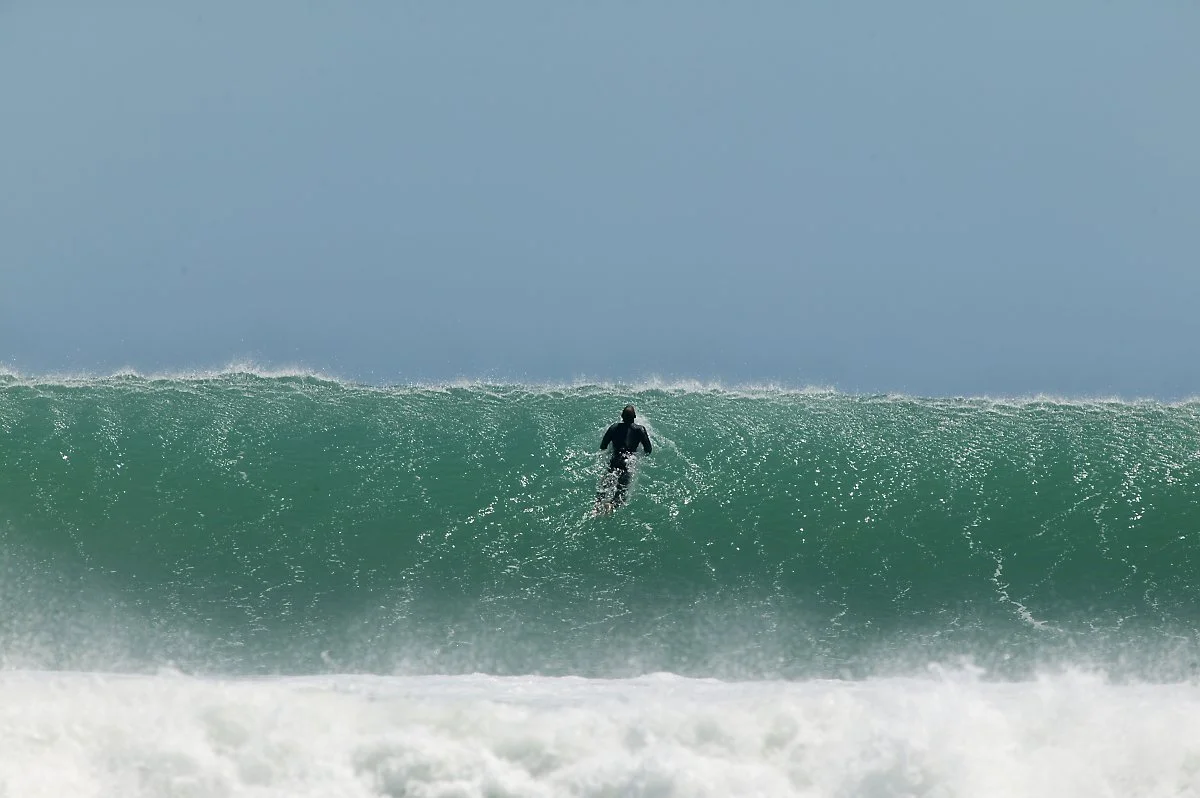 o_%ED%83%80%EB%9D%BC%EB%82%98%ED%82%A4_%EB%B0%B1%EB%B9%84%EC%B9%98%EC%97%90%EC%84%9C_%EC%A6%90%EA%B8%B8_%EC%88%98_%EC%9E%88%EB%8A%94_%EC%84%9C%ED%95%91%28Huge_surf_at_Back_Beach_Taranaki%29_%C2%A9Rob_Tucker.jpg?type=w1200