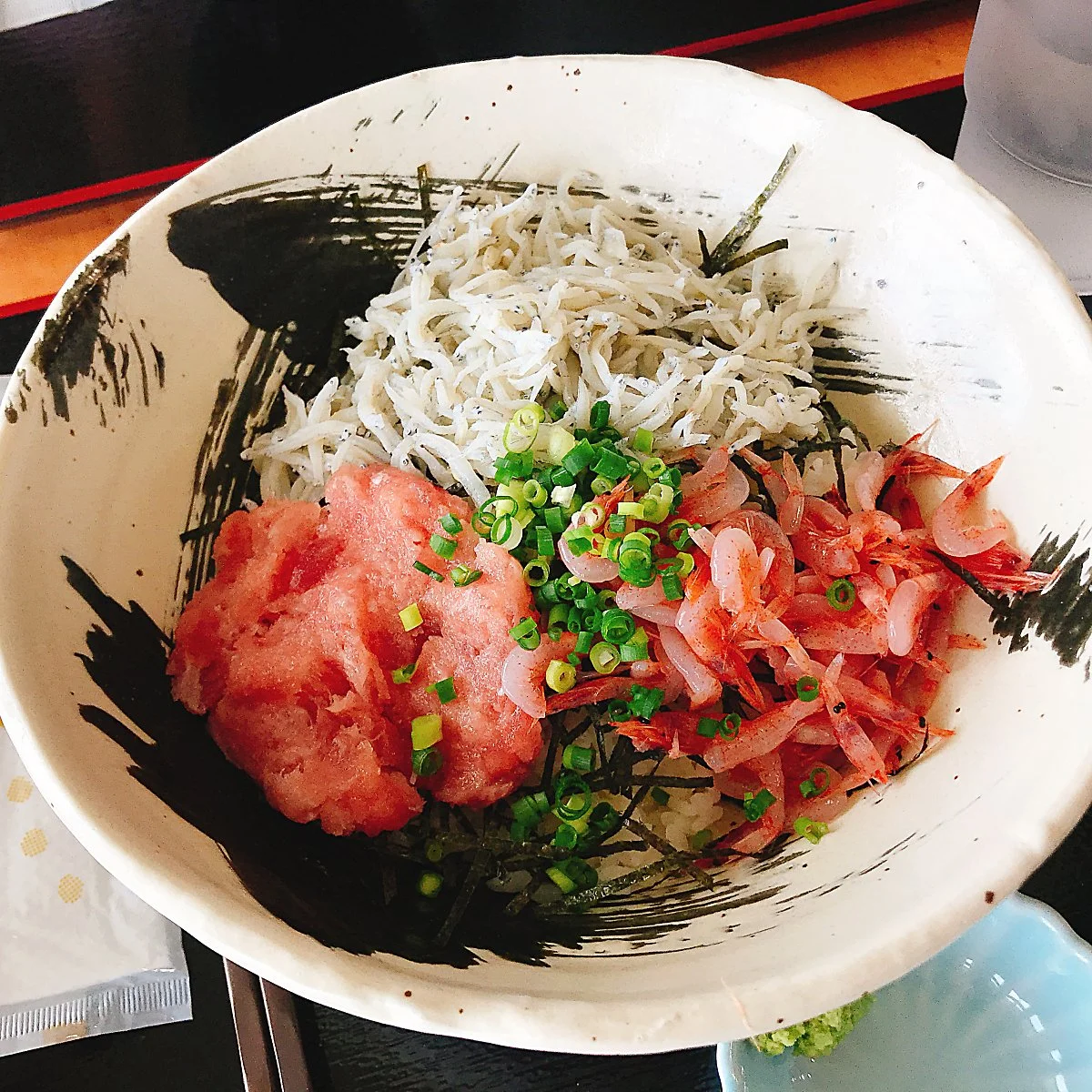 %EC%8B%9C%EB%9D%BC%EC%8A%A4_%EB%8D%AE%EB%B0%A5.jpg?type=w1200