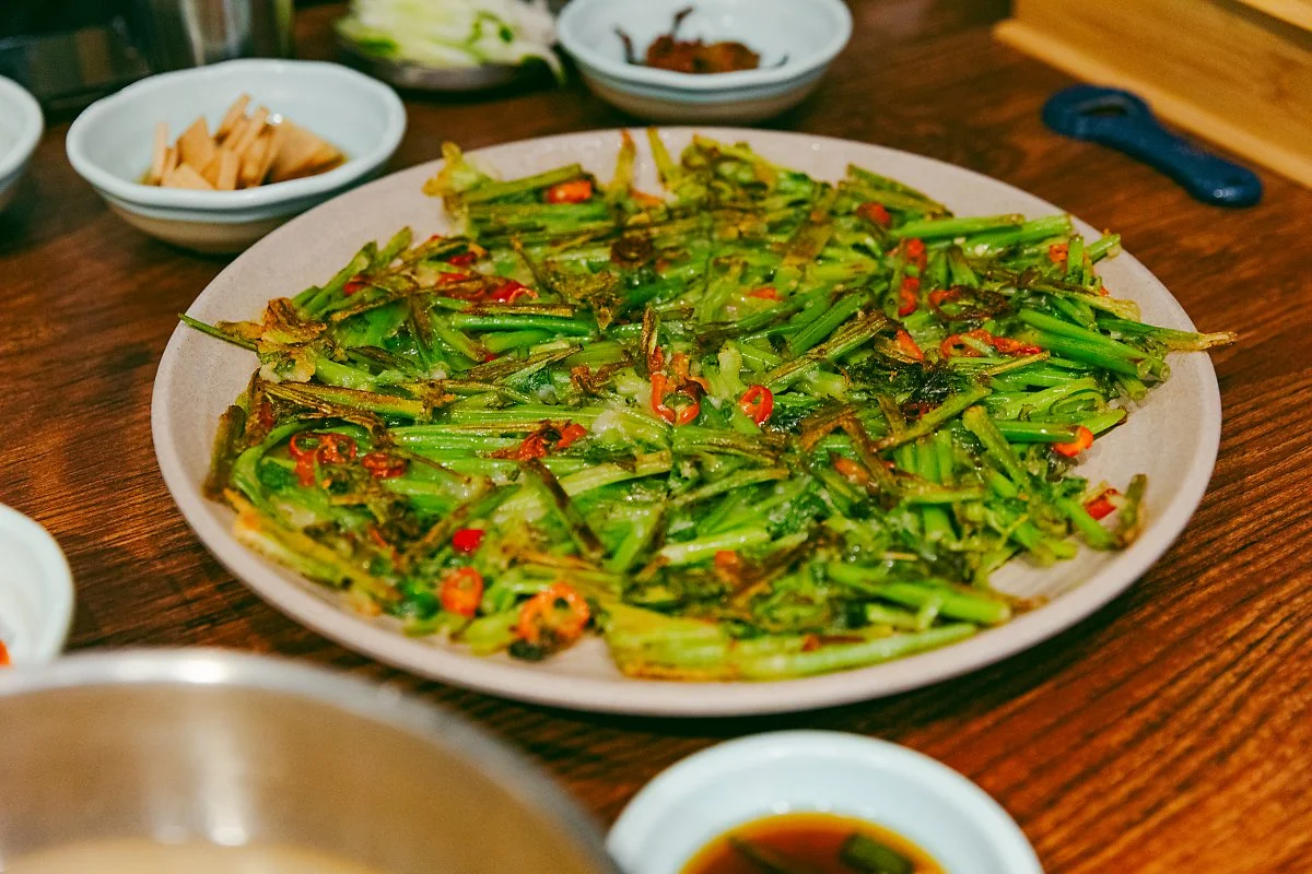 d_%EB%B6%84%ED%8B%80_2.jpg?type=w1200