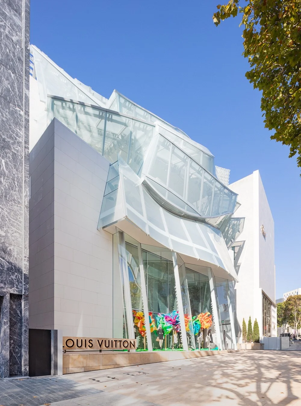 %EC%97%90%EC%8A%A4%ED%8C%8C%EC%8A%A4_%EB%A3%A8%EC%9D%B4%EB%B9%84%ED%86%B5_%EC%84%9C%EC%9A%B8_%281%29.jpg?type=w1200