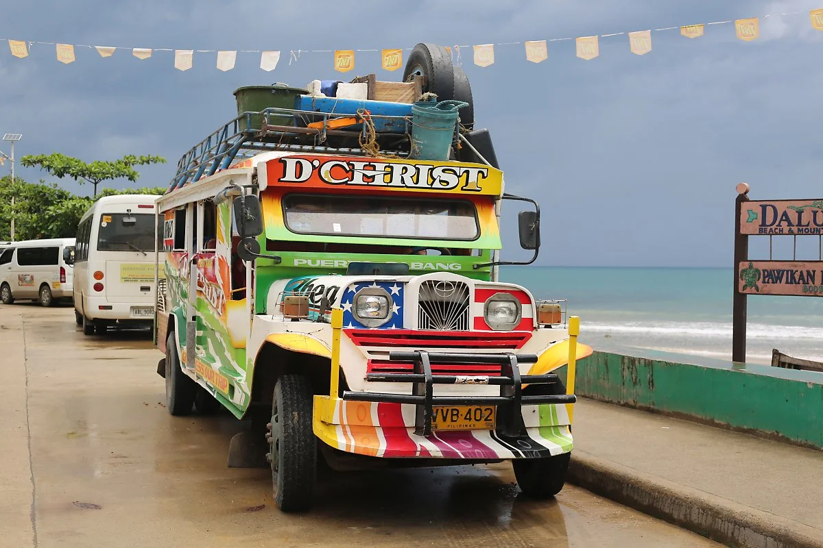 %EB%AF%B8%EA%B5%B0%EC%9A%A9_%EC%A7%80%ED%94%84%EB%A5%BC_%EA%B0%9C%EC%A1%B0%ED%95%B4_%EB%A7%8C%EB%93%A0_%ED%95%84%EB%A6%AC%ED%95%80%EC%9D%98_%EB%AF%B8%EB%8B%88%EB%B2%84%EC%8A%A4%2C_%EC%A7%80%ED%94%84%EB%8B%88._%EB%AF%B8%EA%B5%AD%EC%9C%BC%EB%A1%9C.jpg?type=w1200