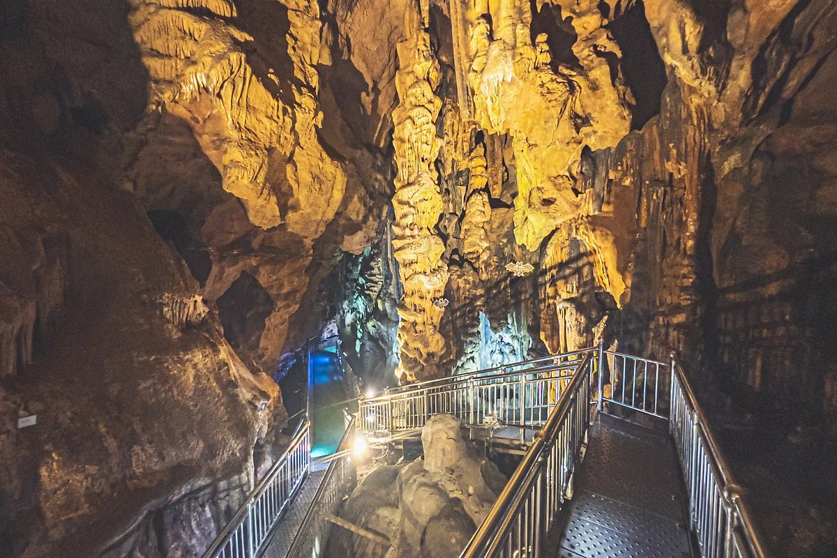 %EC%9A%B8%EC%A7%84_%EC%84%B1%EB%A5%98%EA%B5%B4_005.jpg?type=w1200