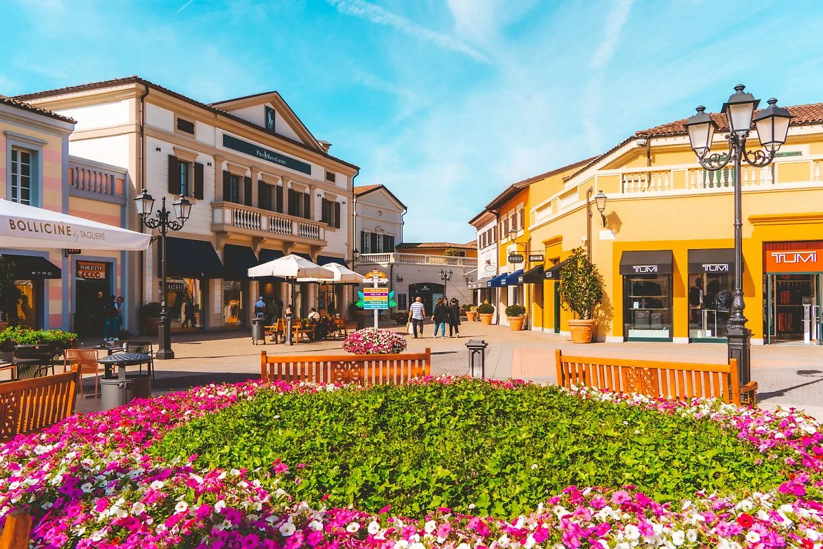 %EC%84%B8%EB%9D%BC%EB%B0%9C%EB%A0%88_%EC%95%84%EC%9B%83%EB%A0%9B_%2810%29.jpg?typew1200