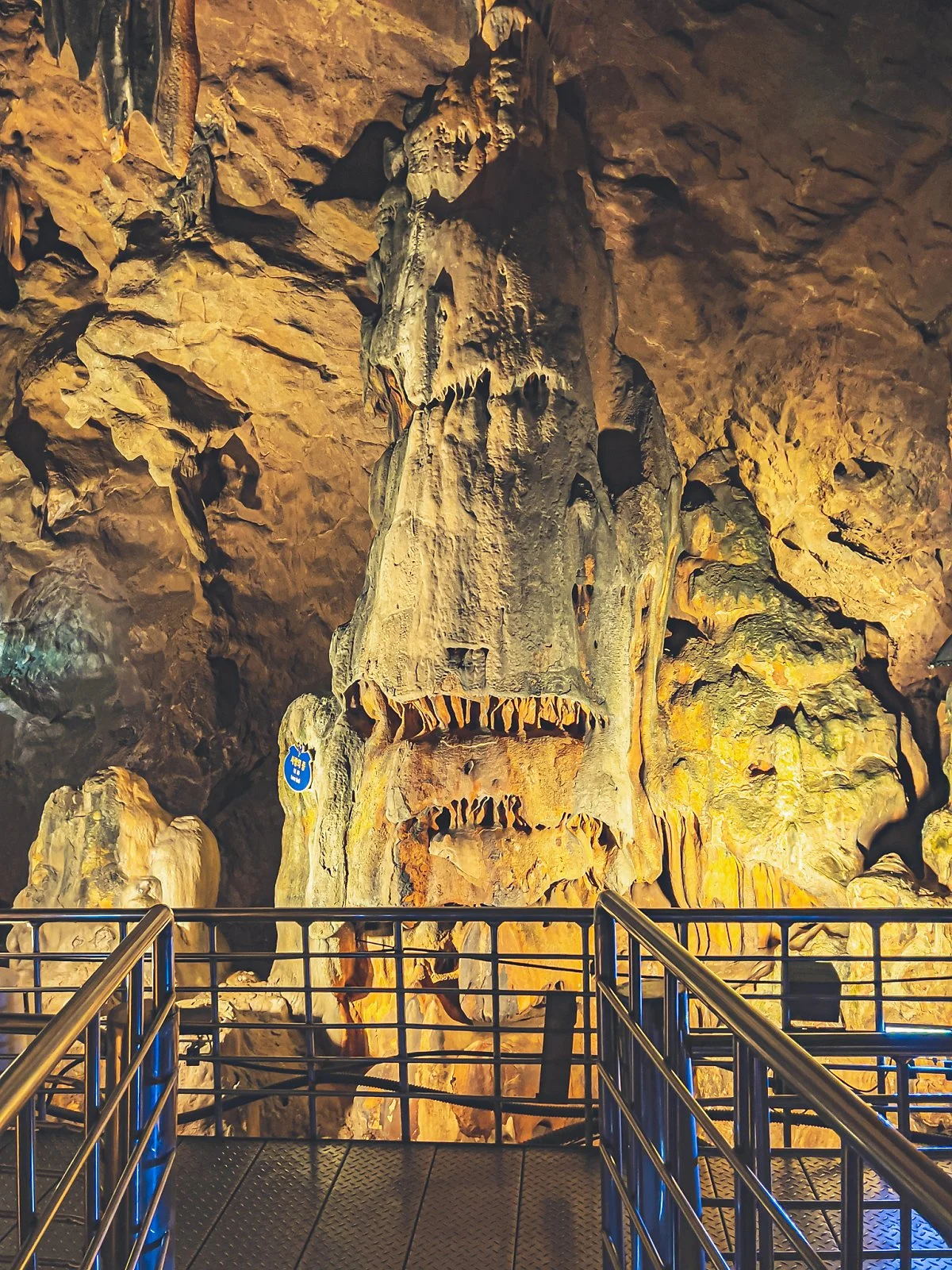 %EC%9A%B8%EC%A7%84_%EC%84%B1%EB%A5%98%EA%B5%B4_007.jpg?type=w1200