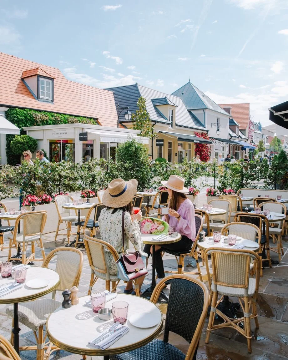 La_Vallee_Village_Menu_Palais.jpg?type=w1200