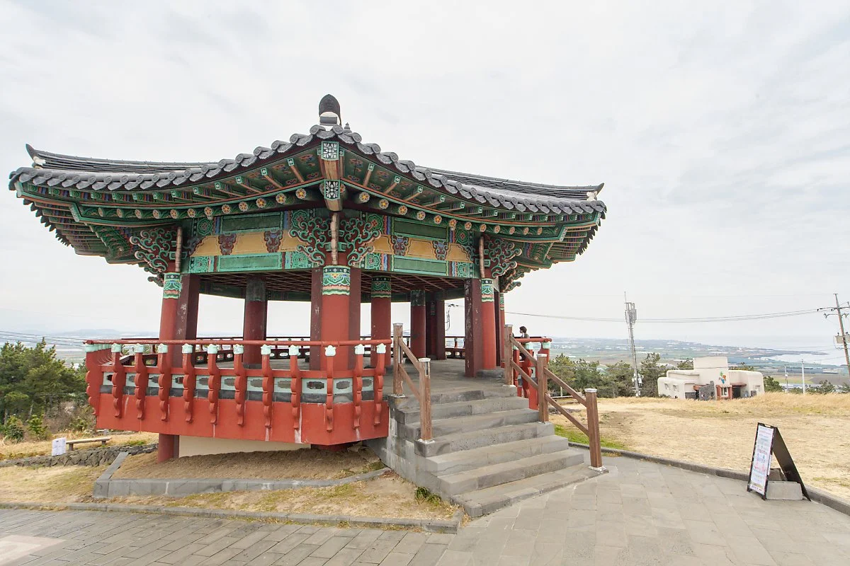 %EC%88%98%EC%9B%94%EB%B4%89%EC%A0%84%EB%A7%9D%EB%8C%80_%282%29.jpg?type=w1200