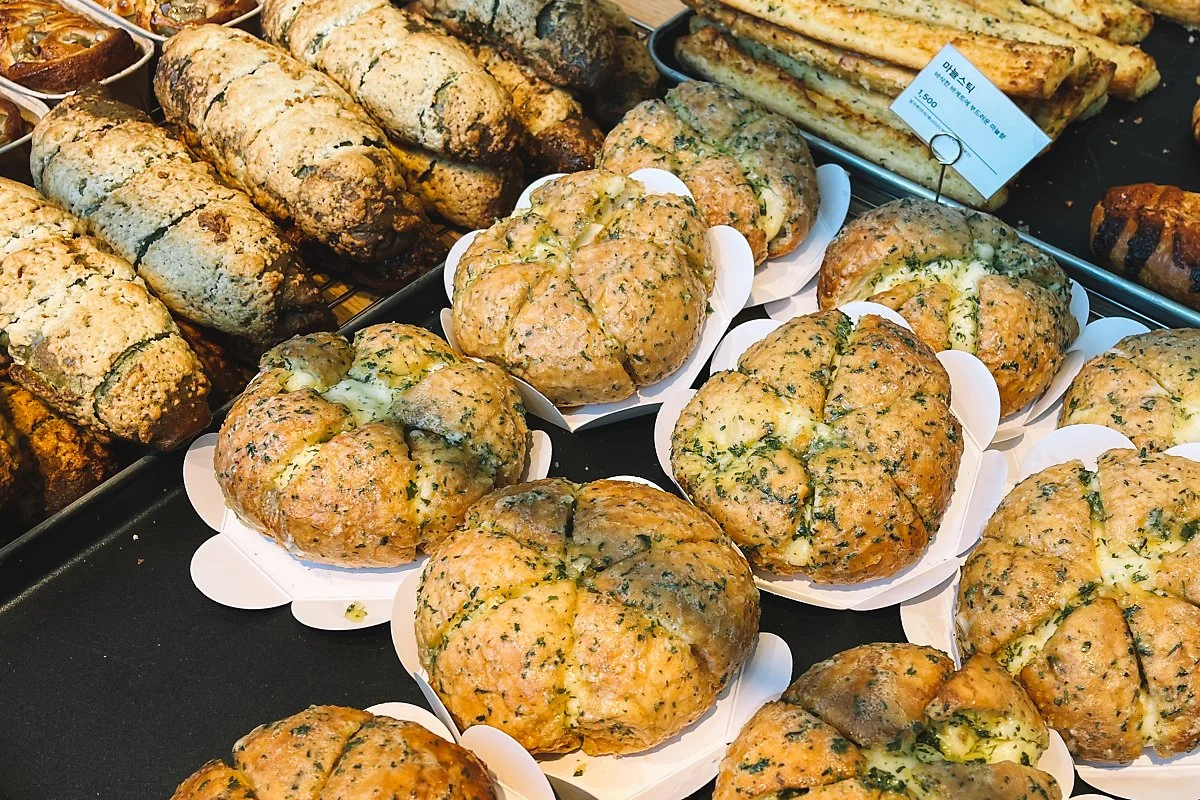 %EB%9A%9C%EC%A5%AC%EB%A5%B4_%284%29.jpg?type=w1200