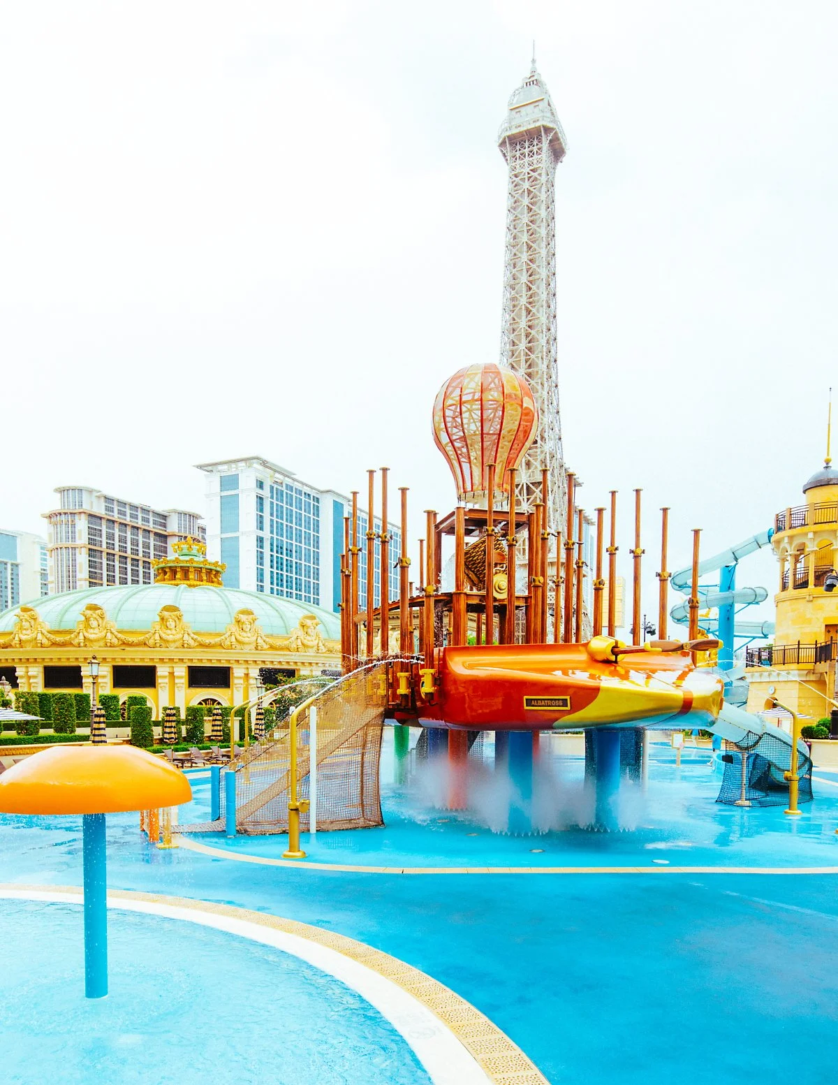 Parisian_Aqua_World_%284%29.jpg?type=w1200