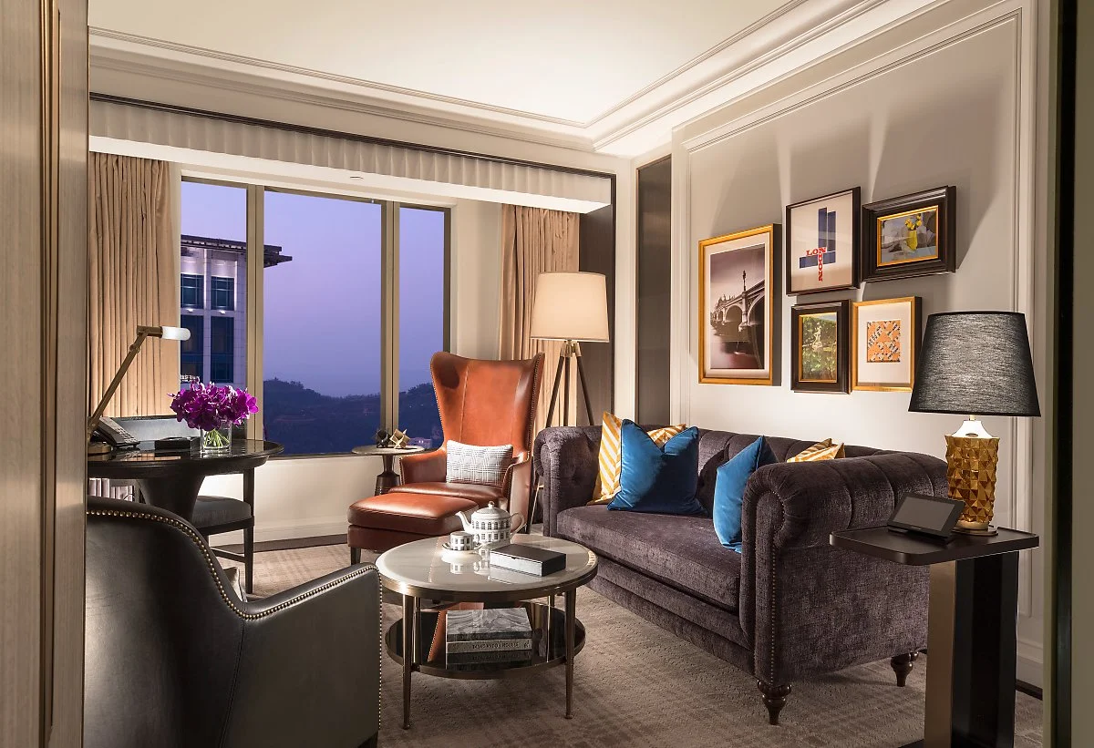 LondonerMainLR.jpg?type=w1200