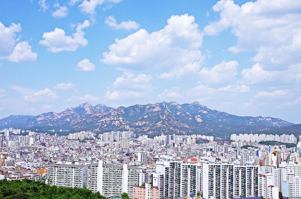 %EB%B4%89%EC%82%B0_%ED%8E%B8%EB%B0%B1%EB%82%98%EB%AC%B4%EC%88%B2_%EC%A0%84%EB%A7%9D%EB%8C%80%EC%97%90%EC%84%9C_%EB%B3%B8_%ED%92%8D%EA%B2%BD._%EB%B6%81%ED%95%9C%EC%82%B0_%EC%82%B0%EC%A4%84%EA%B8%B0%EA%B0%80_%EA%B0%80%EA%B9%9D%EA%B2%8C_%EB%B3%B4%EC%9D%B8.JPG?type=w1200