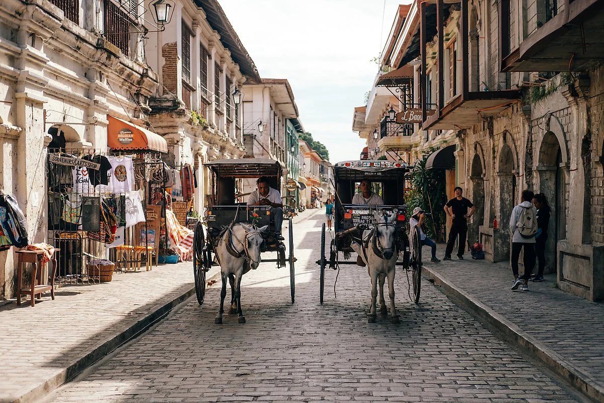 %EB%B9%84%EA%B0%84_%EB%A9%94%EC%9D%B8.jpg?type=w1200