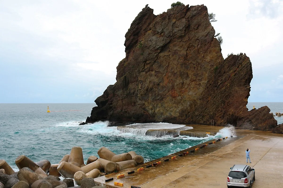 %EA%B1%B0%EB%B6%81%EB%B0%94%EC%9C%84.jpg?type=w1200