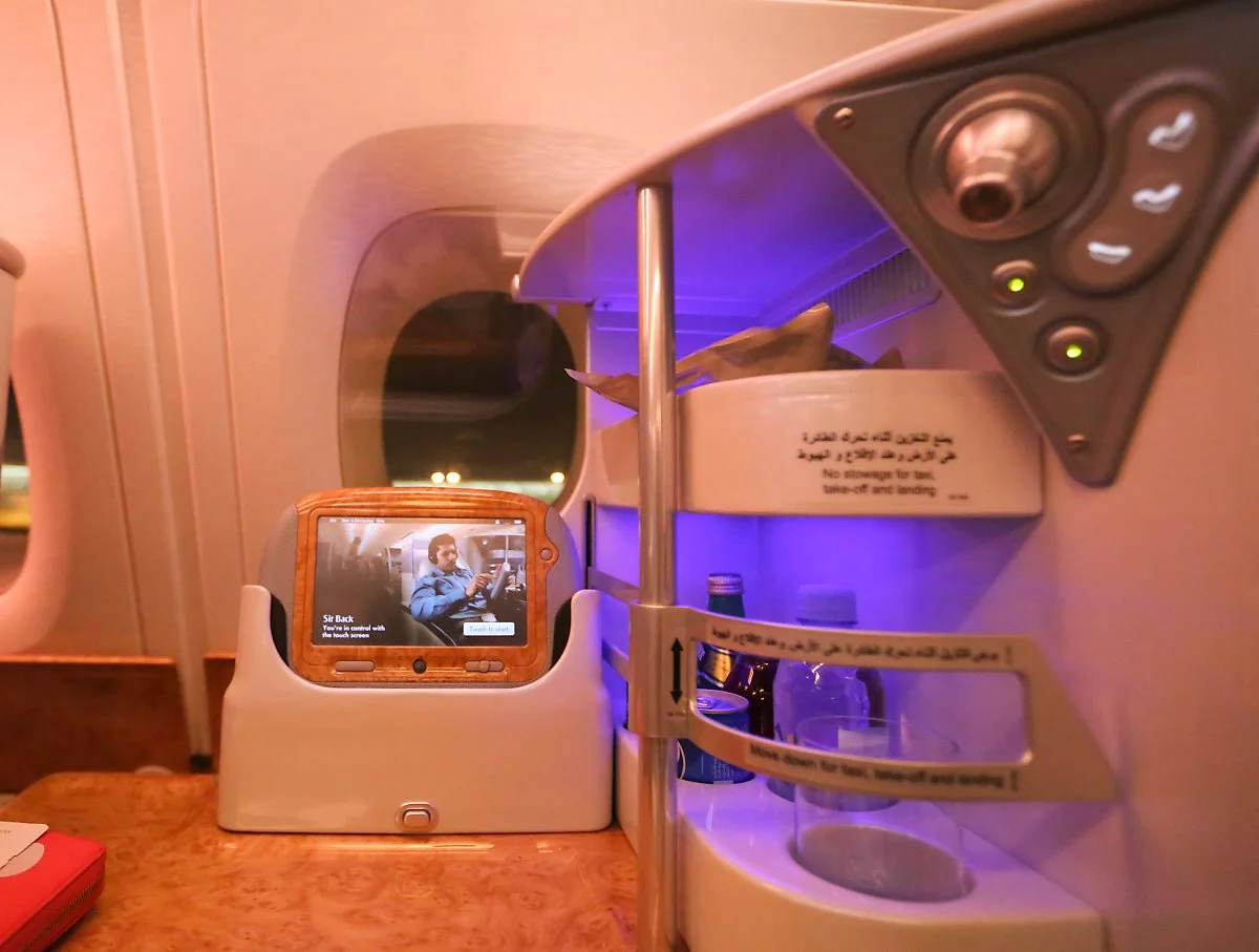 %EC%97%90%EB%AF%B8%EB%A0%88%EC%9D%B4%ED%8A%B8%ED%95%AD%EA%B3%B5_%2819%29.jpg?type=w1200