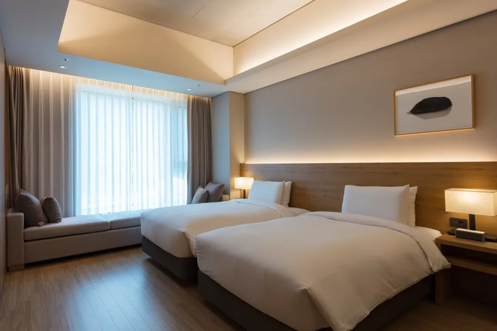 %EC%A0%95%EC%84%A0_%ED%8C%8C%ED%81%AC%EB%A1%9C%EC%89%AC%EB%A6%AC%EC%A1%B0%ED%8A%B8_%EB%A3%B8.jpg?type=w966