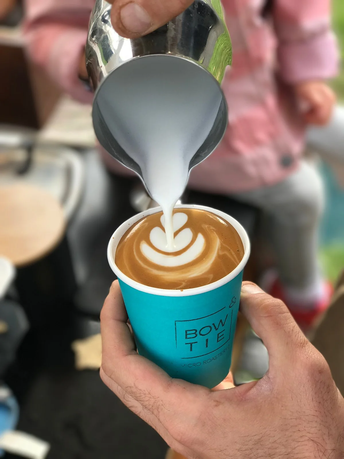 o_%EC%98%A4%ED%81%B4%EB%9E%9C%EB%93%9C_%EB%B3%B4%EC%9A%B0%EC%95%A4%EB%93%9C%ED%83%80%EC%9D%B4%EC%9D%98_%ED%94%8C%EB%9E%AB%ED%99%94%EC%9D%B4%ED%8A%B8-CREDIT_Bow___Tie.jpg?type=w1200