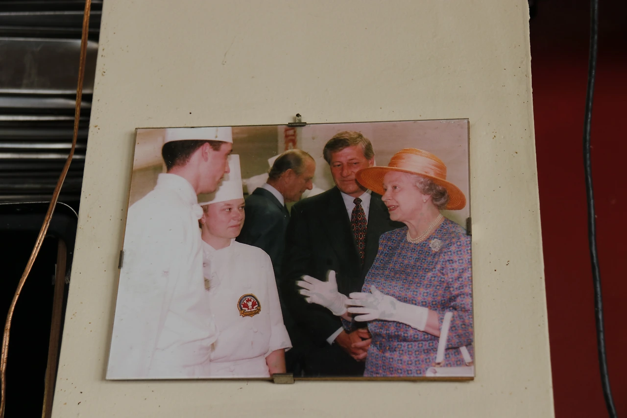 22.Dockside Willie-4.JPG