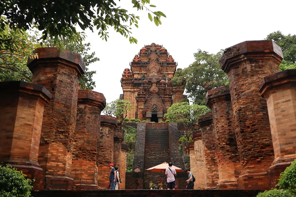 %EB%BD%80%EB%82%98%EA%B0%80%EB%A5%B4%EC%B0%B8%ED%83%91_%285%29.JPG?type=w1200