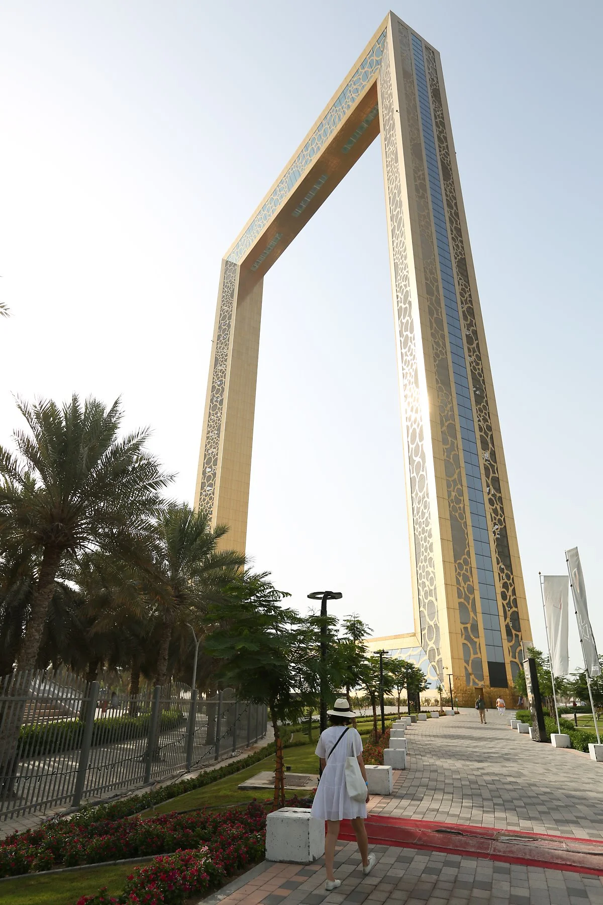 %EB%91%90%EB%B0%94%EC%9D%B4%ED%94%84%EB%A0%88%EC%9E%84_1.jpg?type=w1200