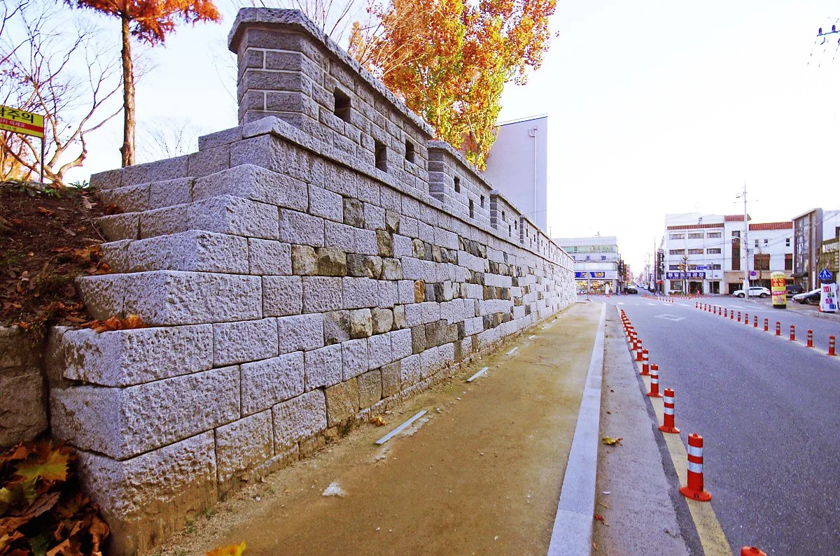 %EB%B3%B5%EC%9B%90%ED%95%9C_%EC%B2%AD%EC%A3%BC%EC%9D%8D%EC%84%B1_%EC%84%B1%EA%B3%BD._%EC%B2%AD%EC%A3%BC_%EC%A4%91%EC%95%99%EA%B3%B5%EC%9B%90%EC%97%90_%EC%9E%88%EB%8B%A4..JPG?type=w1200