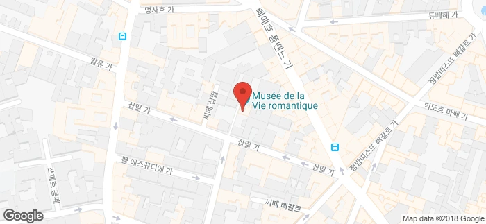 staticmap?center=48.8811171,2.3335001&zoom=17&size=700x323&sensor=false&markers=48.8811171,2.3335001&channel=naver_post&client=gme-nhncorp&signature=6sXJp1Xe7mBvqY8kHaKEKKR-hW8=