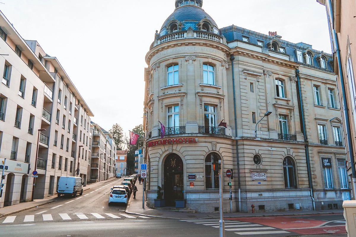 %ED%98%B8%ED%85%94_%EB%A8%B8%ED%81%90%EC%96%B4_%EB%A5%B4%EB%A7%9D_%EC%84%BC%ED%84%B0_%281%29.jpg?type=w1200