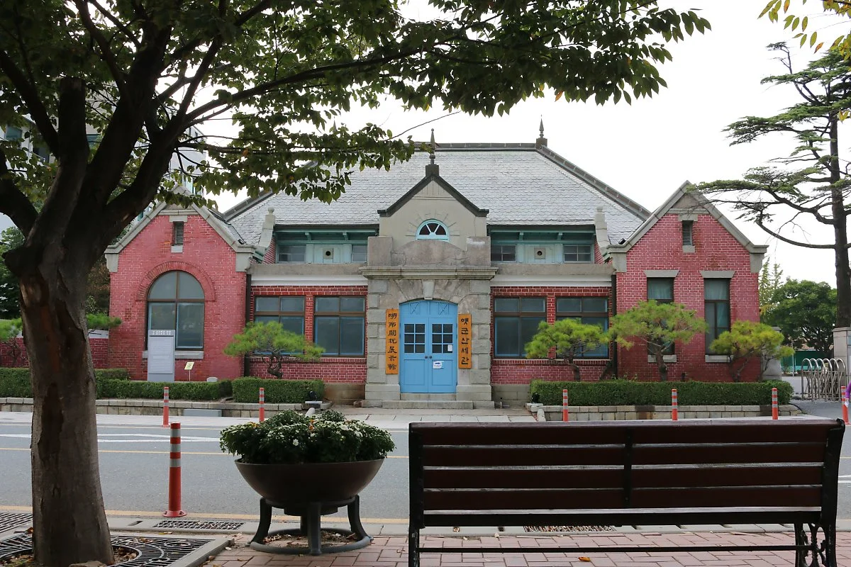 %EA%B5%B0%EC%82%B0_%EA%B7%BC%EB%8C%80%EC%8B%9D_%EA%B0%80%EC%98%A5%EB%93%A4_%284%29.JPG?type=w1200