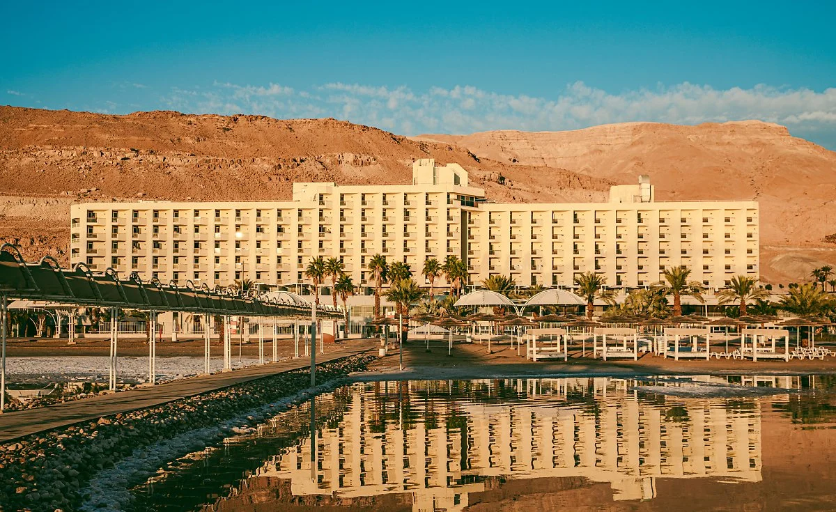 %EC%9D%B4%EC%8A%A4%EB%9D%BC%EC%97%98_Herods_Hotel_Dead_Sea_1.jpg?type=w1200