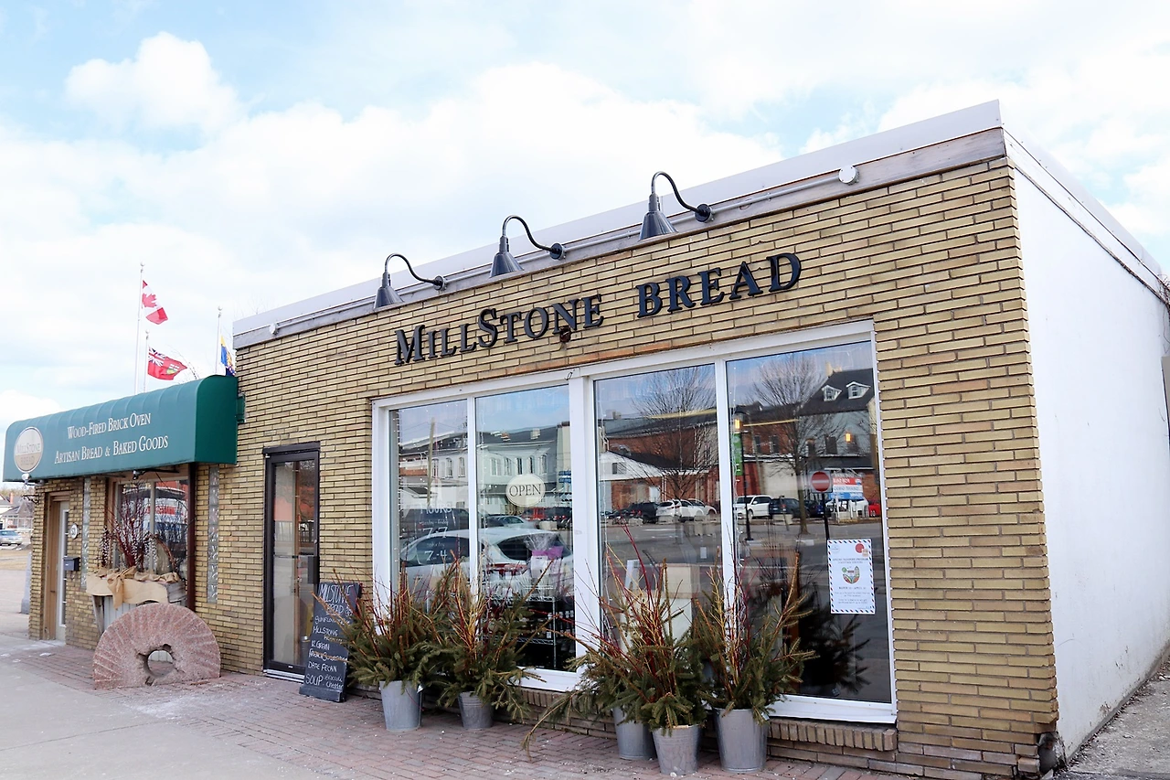 29-Cobourg-Millstone Bread-2.JPG