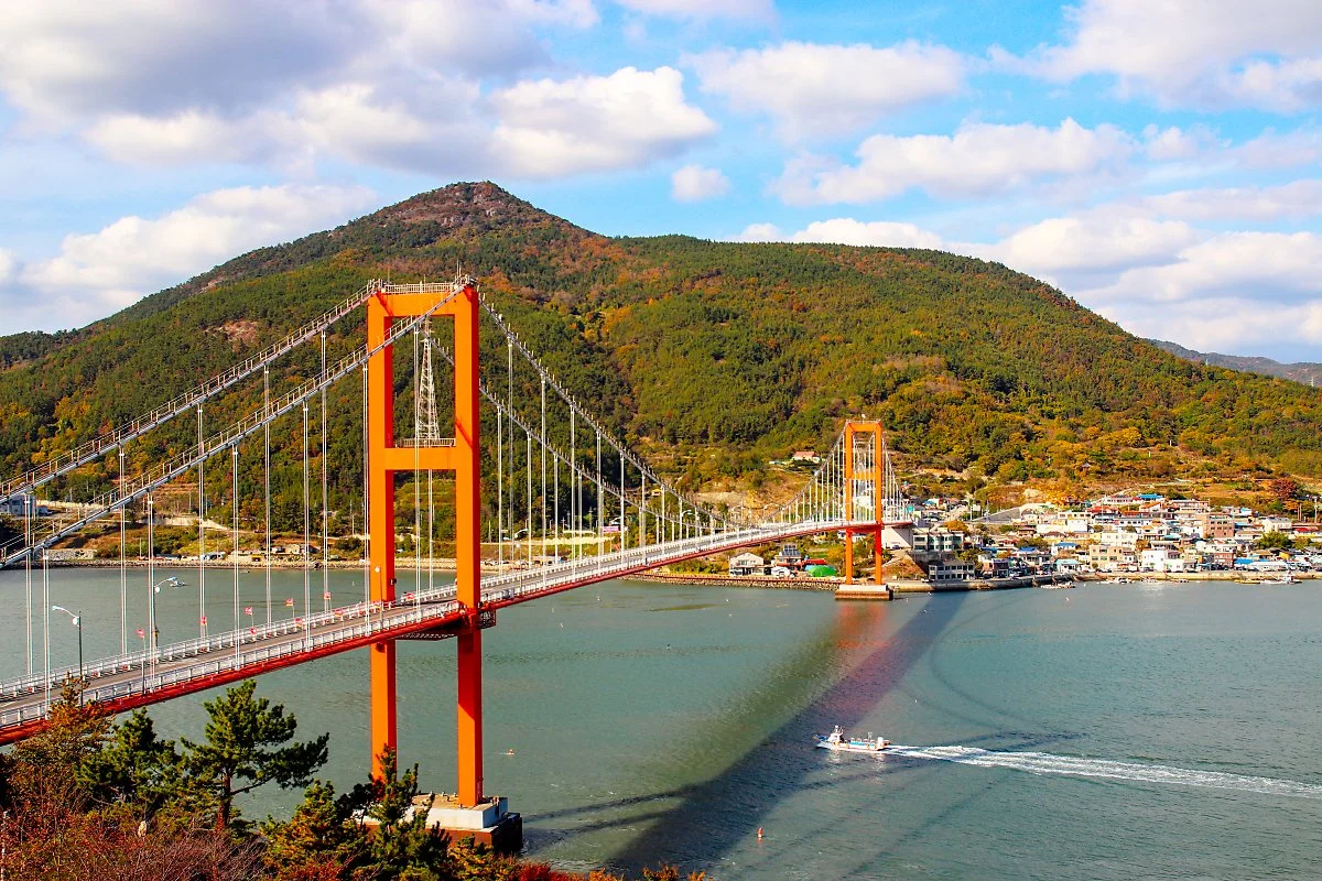 %EB%82%A8%ED%95%B4%EB%8C%80%EA%B5%90.jpg?type=w1200