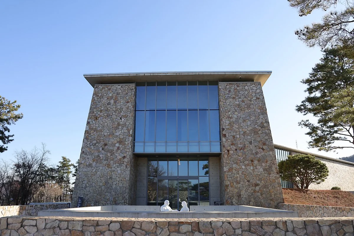 %EB%AE%A4%EC%A7%80%EC%97%84%EC%82%B0_%2811%29.JPG?type=w1200