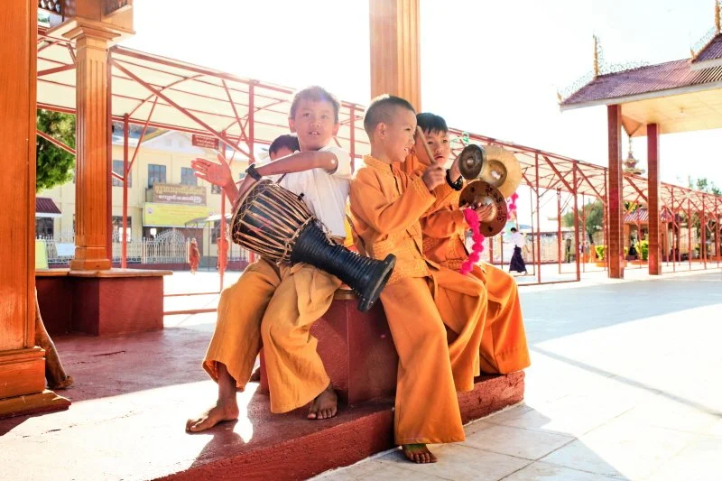 %ED%81%AC%EA%B8%B0%EB%B3%80%ED%99%98Inle_Phaung_Daw_Oo_Pagoda_DSF0132.jpg?type=w1200