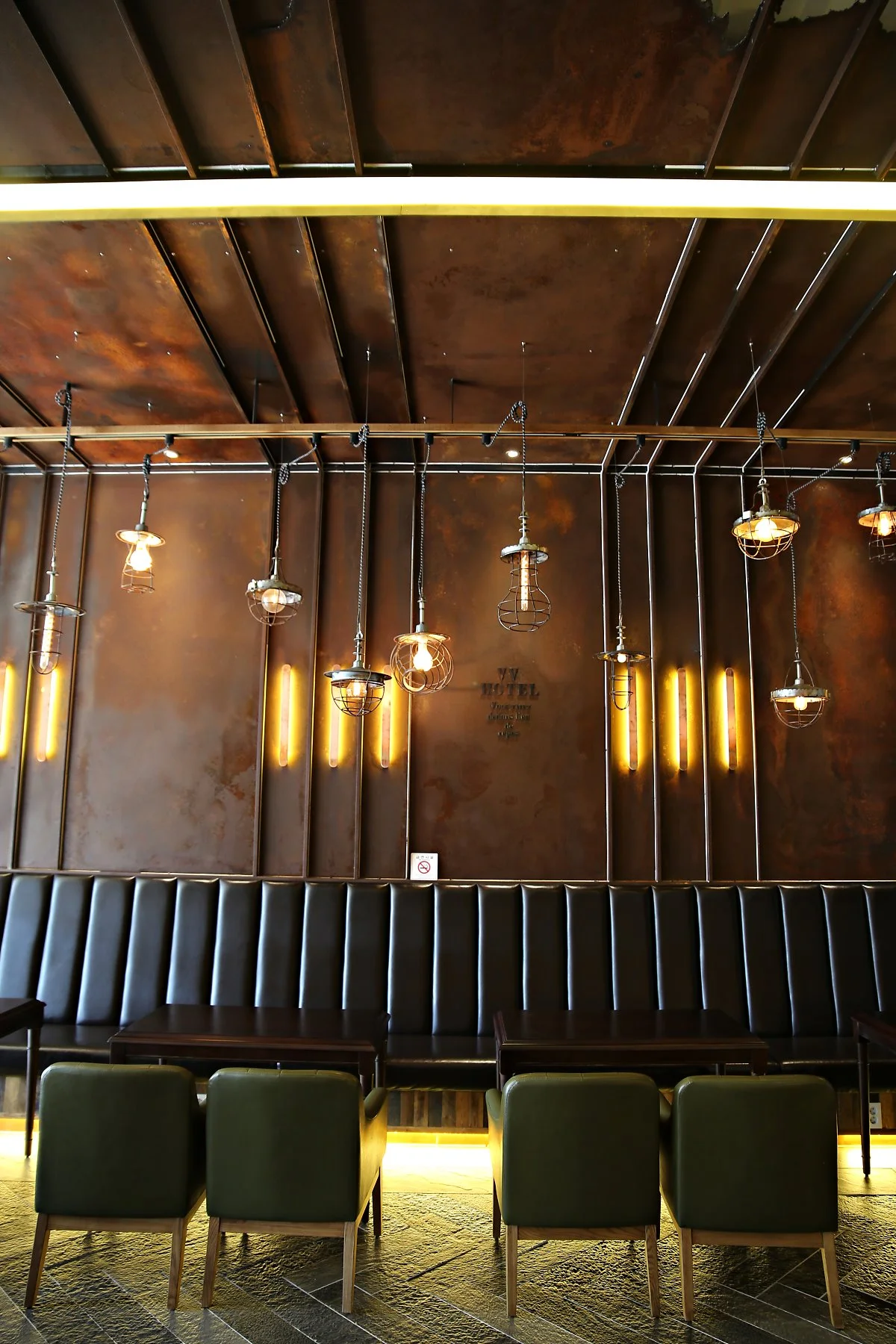 1%EC%B8%B5_%ED%8E%8D.JPG?type=w1200