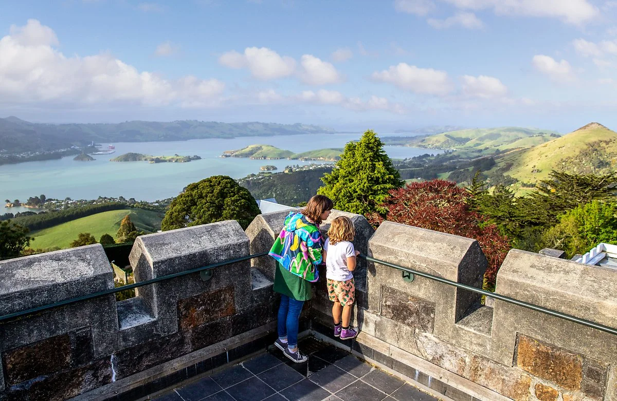 %EB%8D%94%EB%8B%88%EB%93%A0_%EB%9D%BC%EB%82%98%ED%81%AC_%EC%84%B1__%E2%93%92Camilla_Rutherford_%289%29.jpg?type=w1200