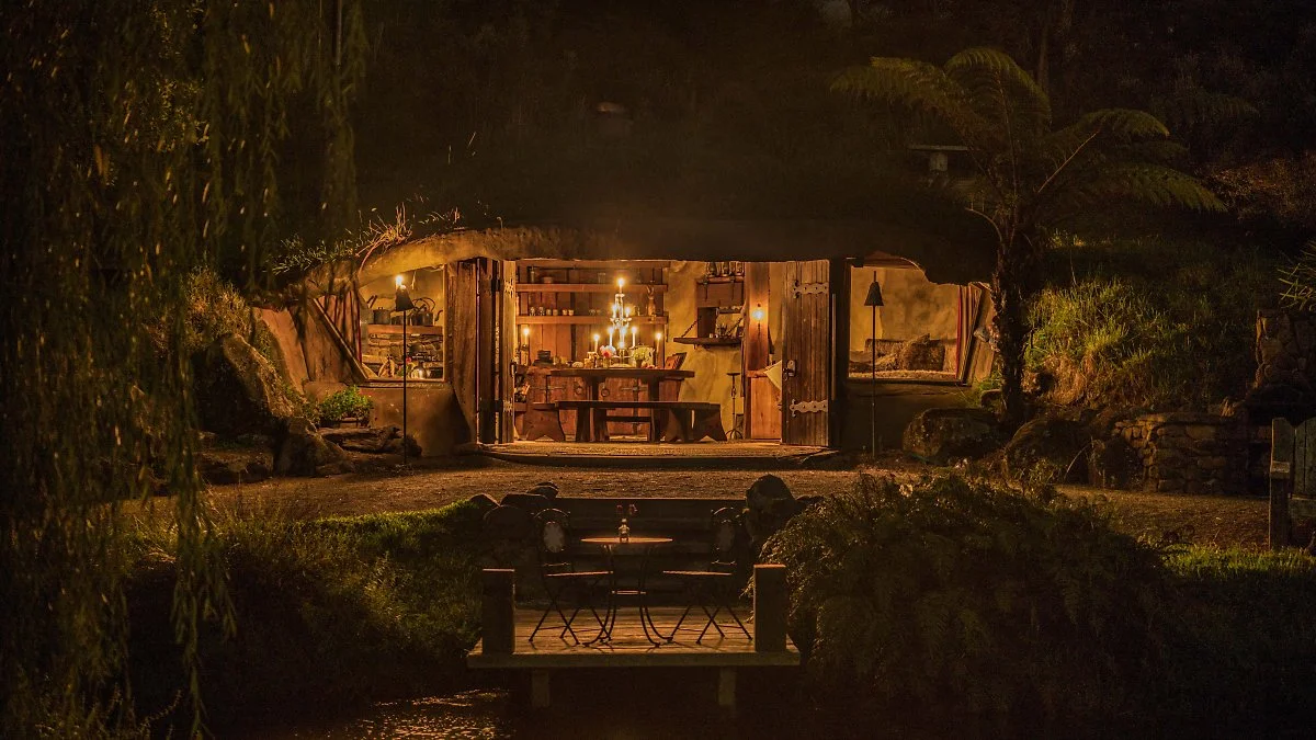 o_%EC%99%80%EC%9D%B4%EC%B9%B4%ED%86%A0_%EC%A7%80%EB%B0%A9%EC%9D%98_%EA%B8%80%EB%9E%A8%ED%95%91%EC%9E%A5%2C_%EC%96%B8%EB%8D%94%ED%9E%90%EB%B0%B8%EB%A6%AC_-_Canopy_Camping_%C2%A9Brook_Sabin_-_Underhill_Valley%2C_Canopy_Camping_%284%29.jpg?type=w1200