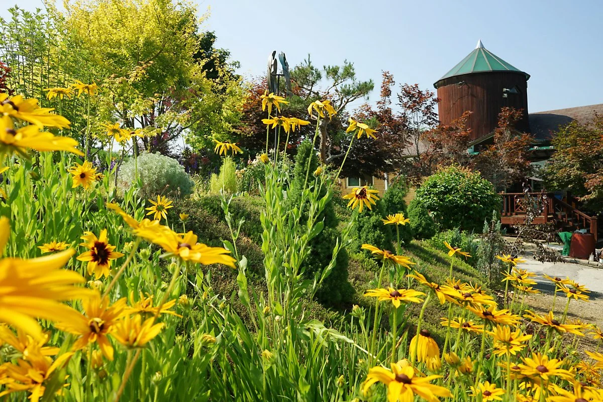 %ED%8A%B8%EB%A6%AC%ED%95%98%EC%9A%B0%EC%8A%A4%EA%B0%80%EB%93%A0_%EA%B4%B4%EC%82%B0_202306_%EC%9B%B0%EC%B4%8C_%287%29.JPG?type=w1200