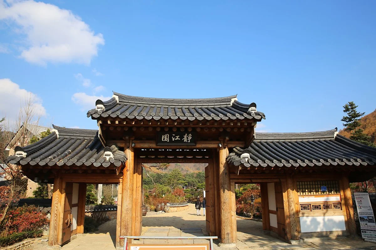 %EC%9E%85%EA%B5%AC.JPG?type=w1200