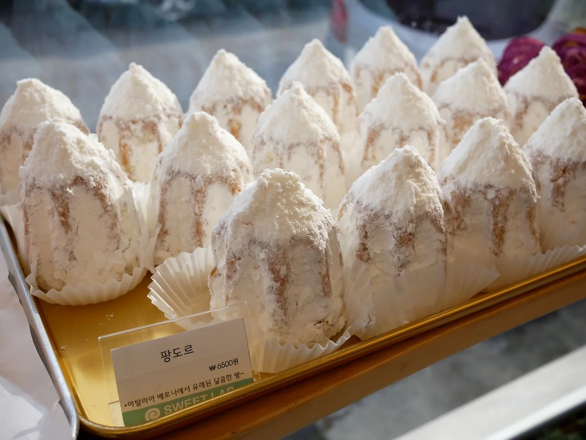 %EC%A7%84%ED%95%B4_%EC%86%8D%EC%B2%9C%ED%95%AD_%EC%B9%B4%ED%8E%98_%EC%8A%A4%EC%9C%84%ED%8A%B8%EB%9E%A9_%EB%8B%AC%EB%8B%AC%EC%9D%B4.JPG?type=w1200