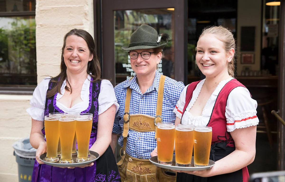 %EC%95%A0%EB%84%88%ED%95%98%EC%9E%84_%EB%B8%8C%EB%A3%A8%EC%96%B4%EB%A6%AC.jpg?type=w1200