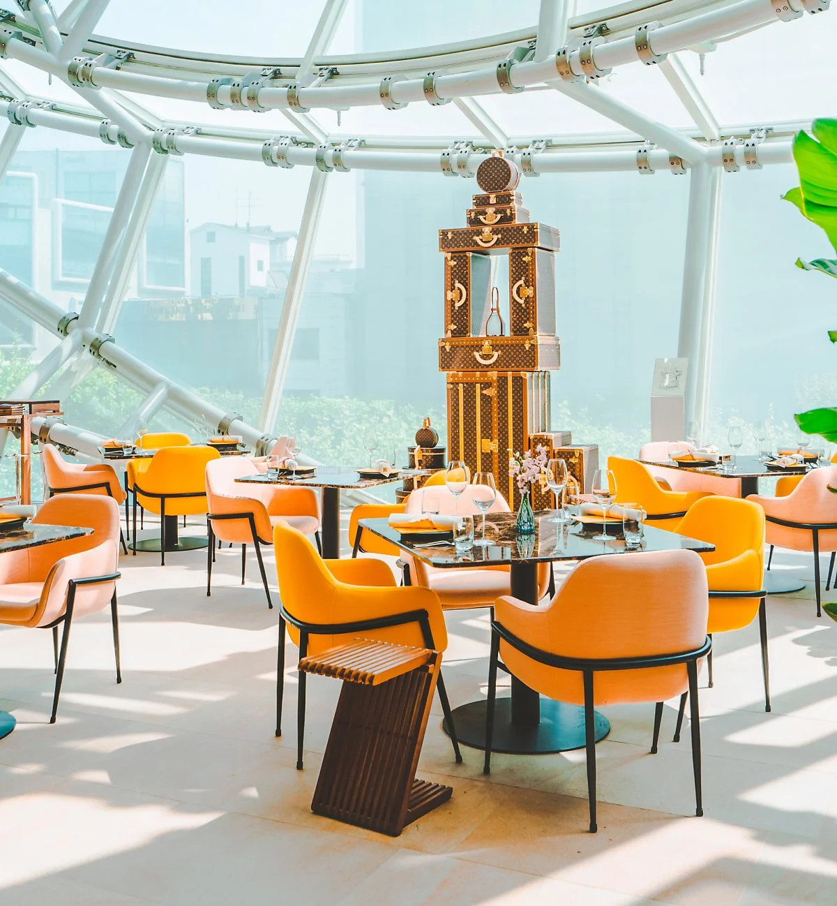 %EB%A3%A8%EC%9D%B4%EB%B9%84%ED%86%B5_%EB%A0%88%EC%8A%A4%ED%86%A0%EB%9E%91_%287%29.jpg?type=w1200